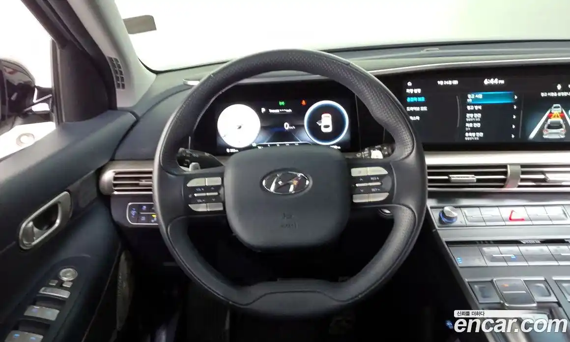 Hyundai Nexo 2023 Автомат в Москве № 10747, фото 9