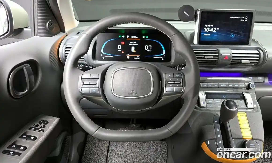 Hyundai Casper 2023 1.0 Автомат в Москве № 107594, фото 12