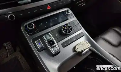 Hyundai Palisade 2023 2.2 Автомат в Москве № 111051, миниатюра 10