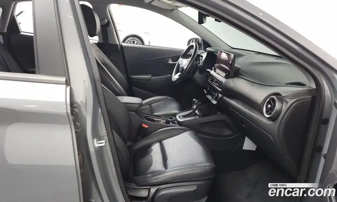 Hyundai Kona 2023 1.6 Автомат в Москве № 111073, фото 13