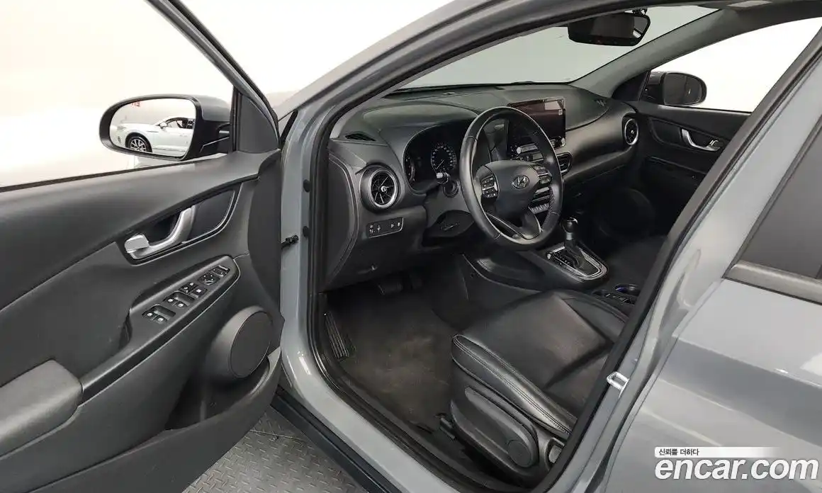 Hyundai Kona 2023 1.6 Автомат в Москве № 111073, фото 20