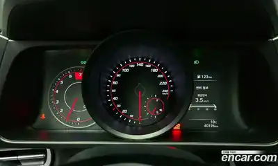 Hyundai Avante 2022 1.6 Автомат в Москве № 112613, миниатюра 8