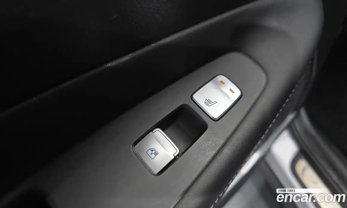 Hyundai Santa Fe 2022 1.6 Автомат в Москве № 113308, фото 16