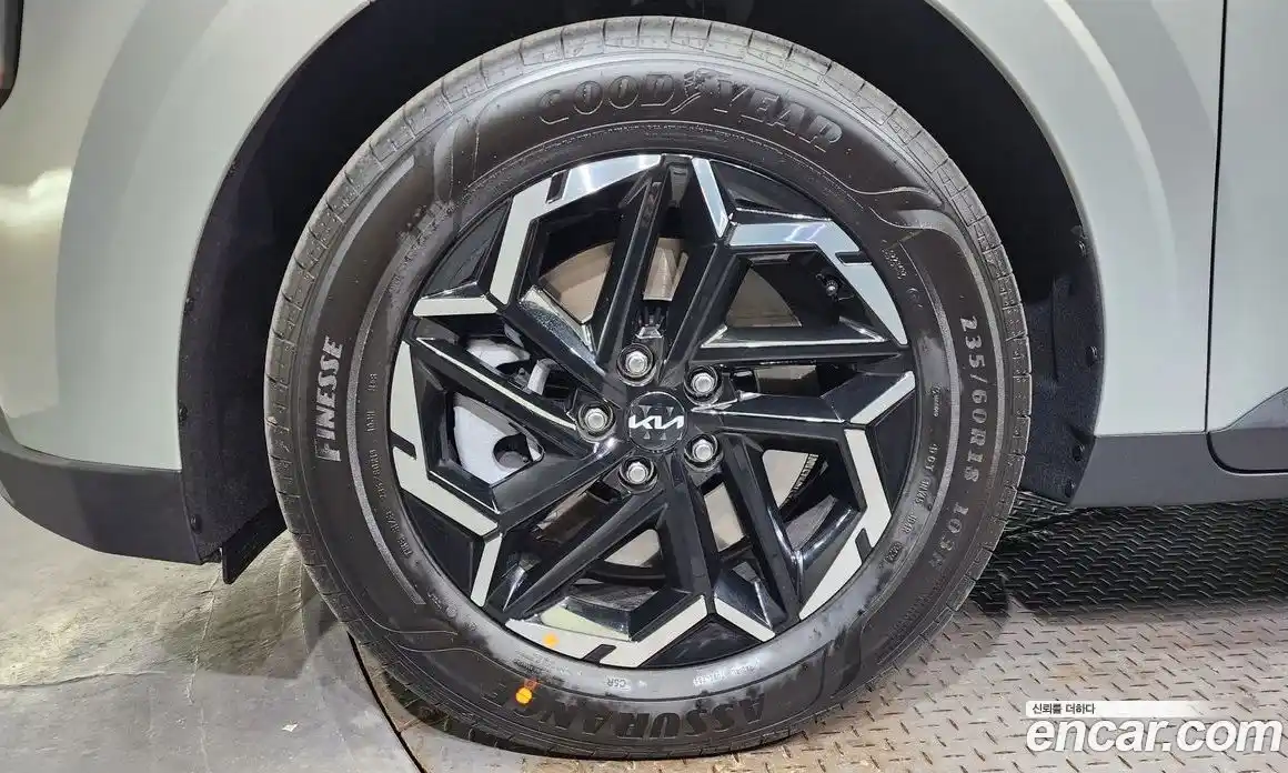 Kia Canival 2025 3.5 Автомат в Москве № 113409, фото 1