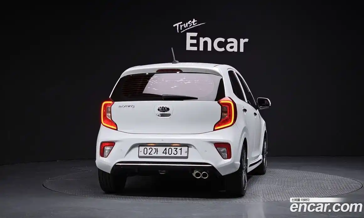 Kia Morning 2018 1.0 Автомат в Москве № 113434, фото 12