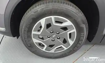 Hyundai Santa Fe 2023 1.6 Автомат в Москве № 115950, миниатюра 8