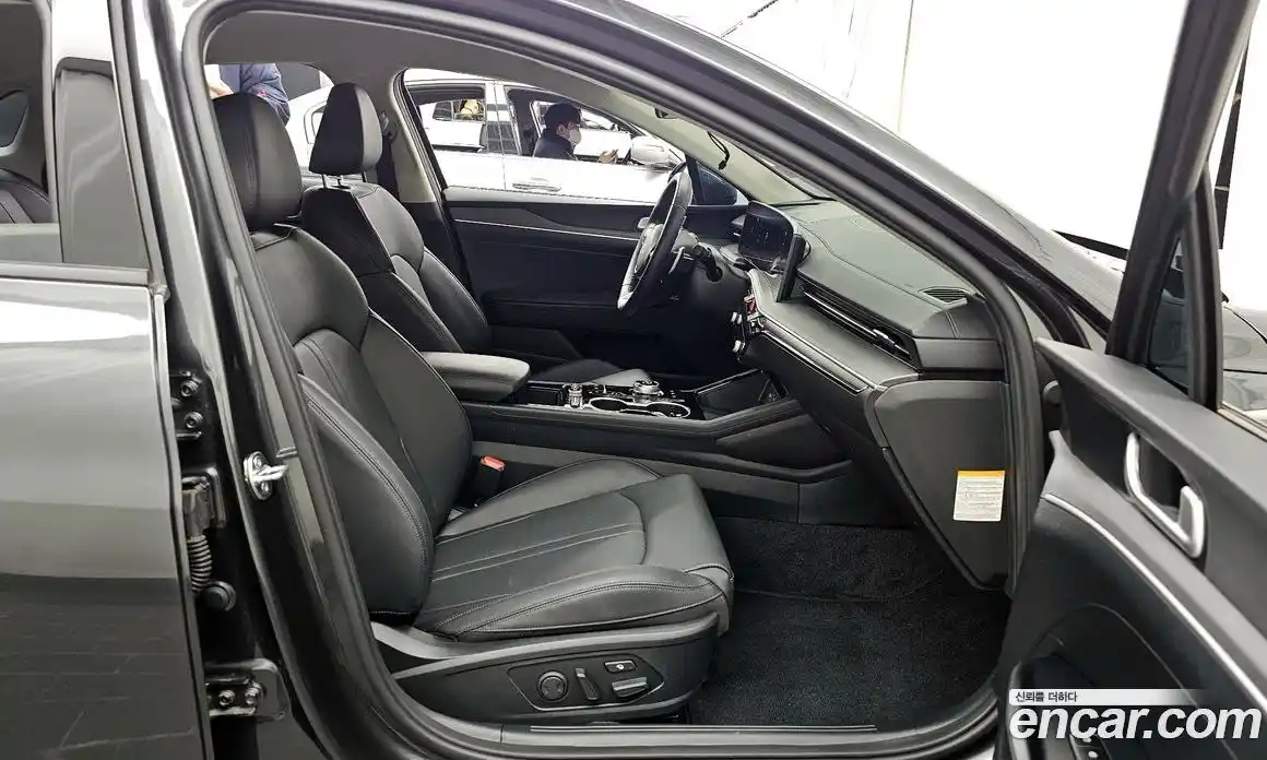 Kia K5 2024 2.0 Автомат в Москве № 116179, фото 9