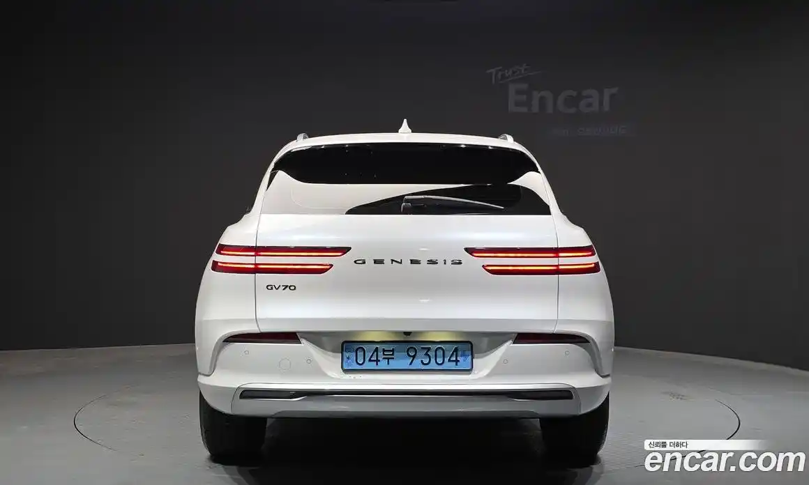 Genesis GV70 2024 0.1 Автомат в Москве № 116216, фото 4