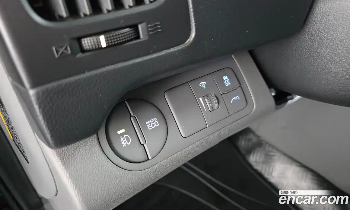 Hyundai Starex 2021 2.5 Автомат в Москве № 118506, фото 5