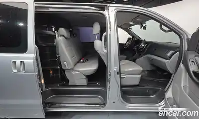 Hyundai Starex 2021 2.5 Автомат в Москве № 118506, миниатюра 8