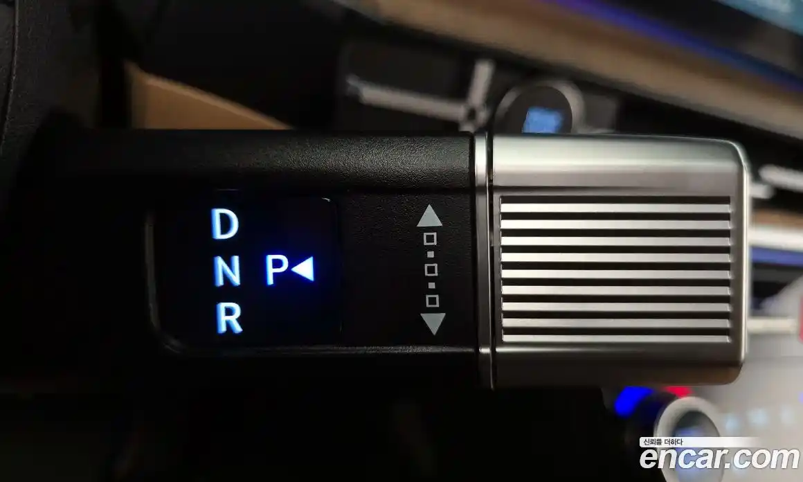 Hyundai Santa Fe 2025 1.6 Автомат в Москве № 119879, фото 10