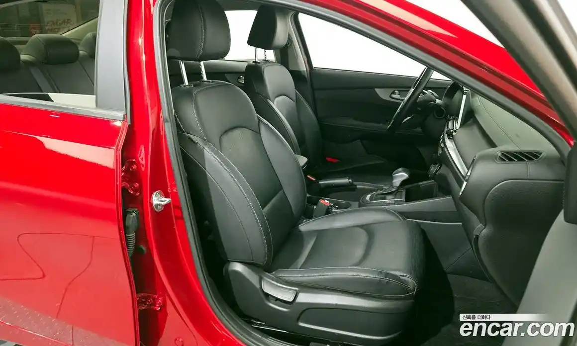 Kia K3 2021 1.6 Автомат в Москве № 120795, фото 5