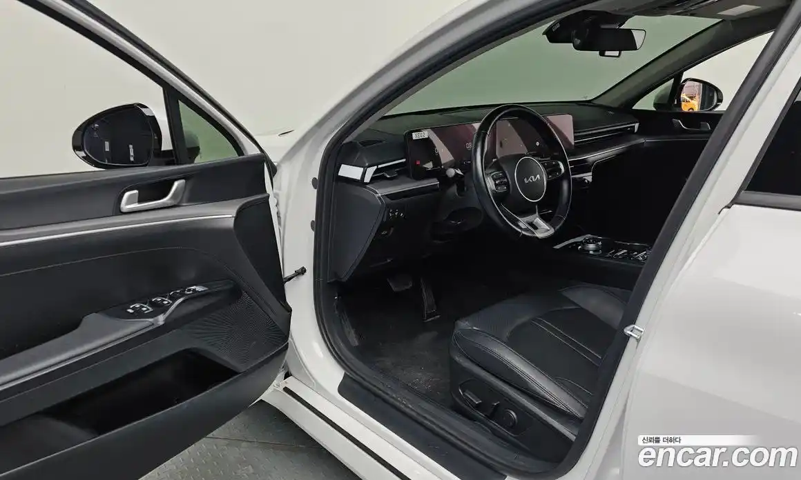 Kia K5 2024 2.0 Автомат в Москве № 121476, фото 13