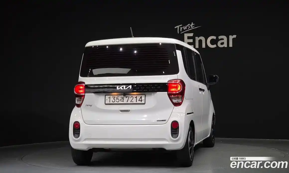 Kia Ray 2021 1.0 Автомат в Москве № 121644, фото 20