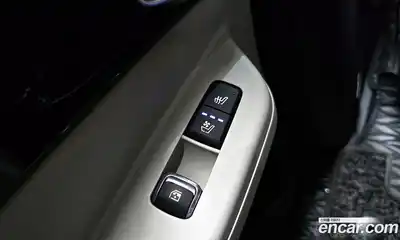 Kia Canival 2025 1.6 Автомат в Москве № 121762, миниатюра 3