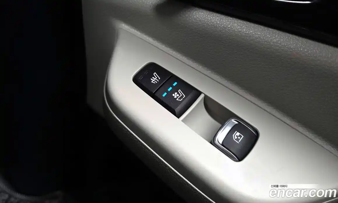 Kia Canival 2025 1.6 Автомат в Москве № 121949, фото 14