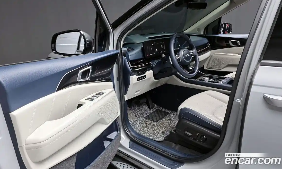 Kia Canival 2025 1.6 Автомат в Москве № 121949, фото 15