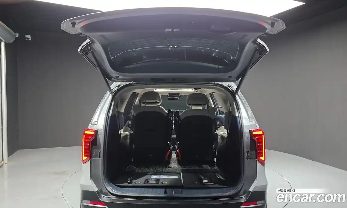 Kia Canival 2025 1.6 Автомат в Москве № 121949, фото 16