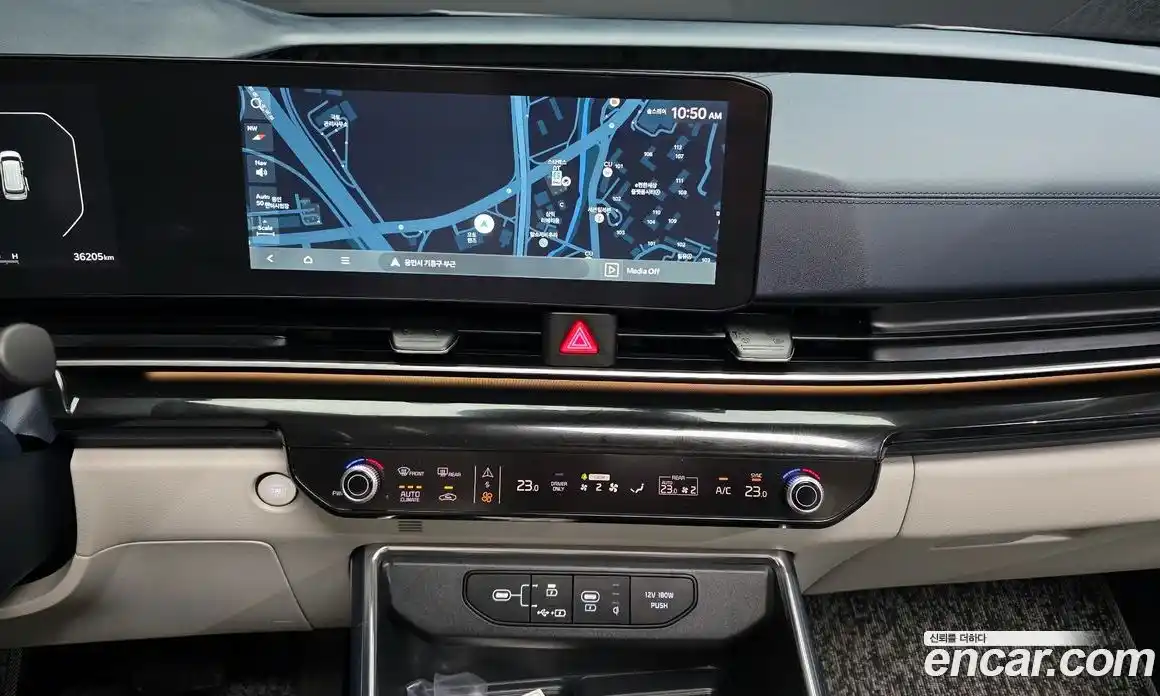 Kia Canival 2025 1.6 Автомат в Москве № 121949, фото 20