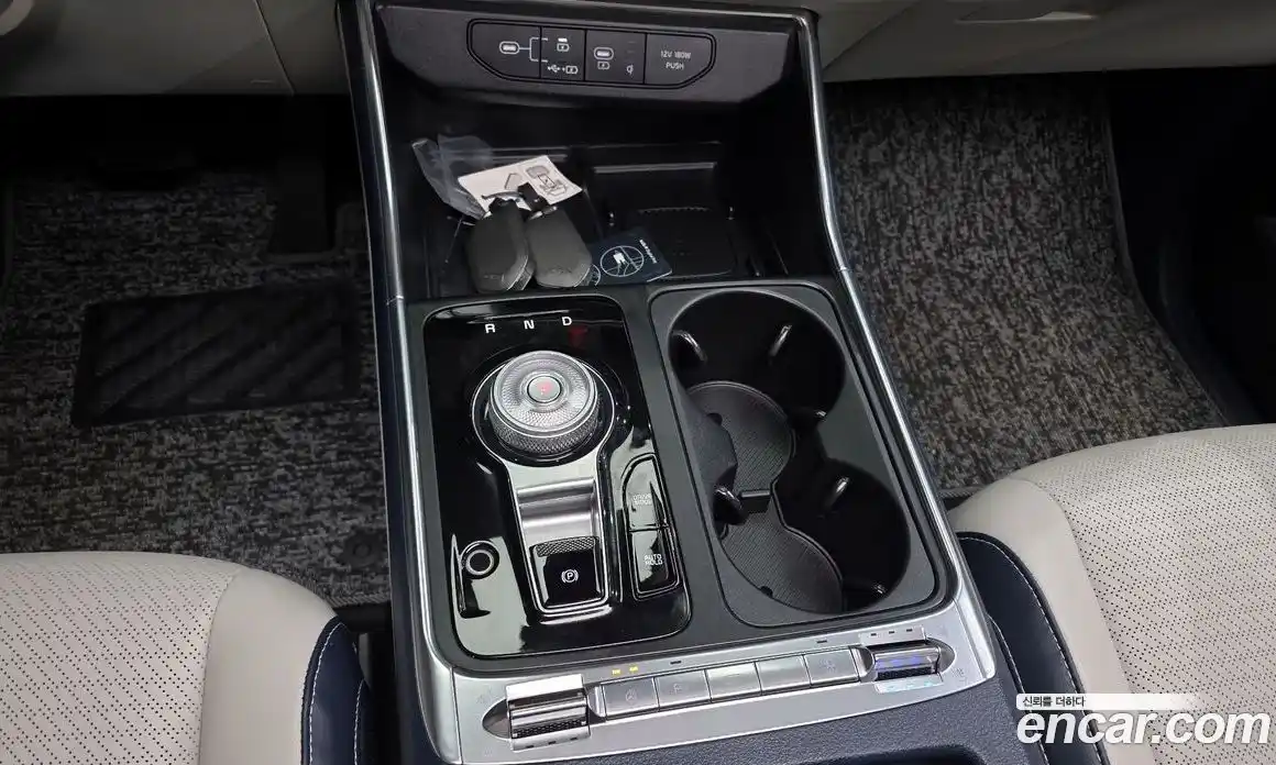 Kia Canival 2025 1.6 Автомат в Москве № 121949, фото 6