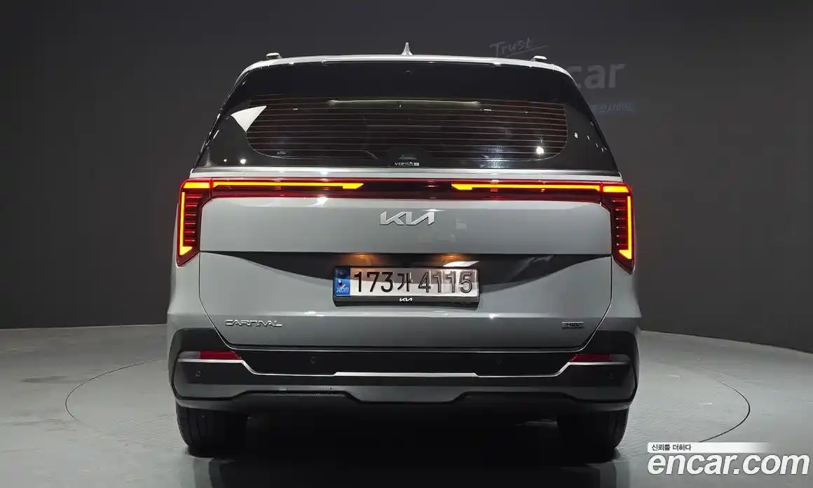 Kia Canival 2025 1.6 Автомат в Москве № 121949, фото 7