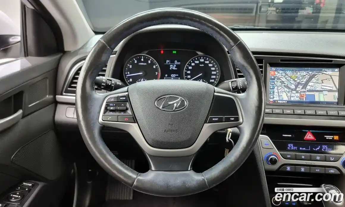 Hyundai Avante 2018 1.6 Автомат в Москве № 127001, фото 11
