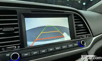 Hyundai Avante 2018 1.6 Автомат в Москве № 127001, миниатюра 2