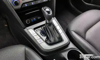 Hyundai Avante 2018 1.6 Автомат в Москве № 127001, миниатюра 8