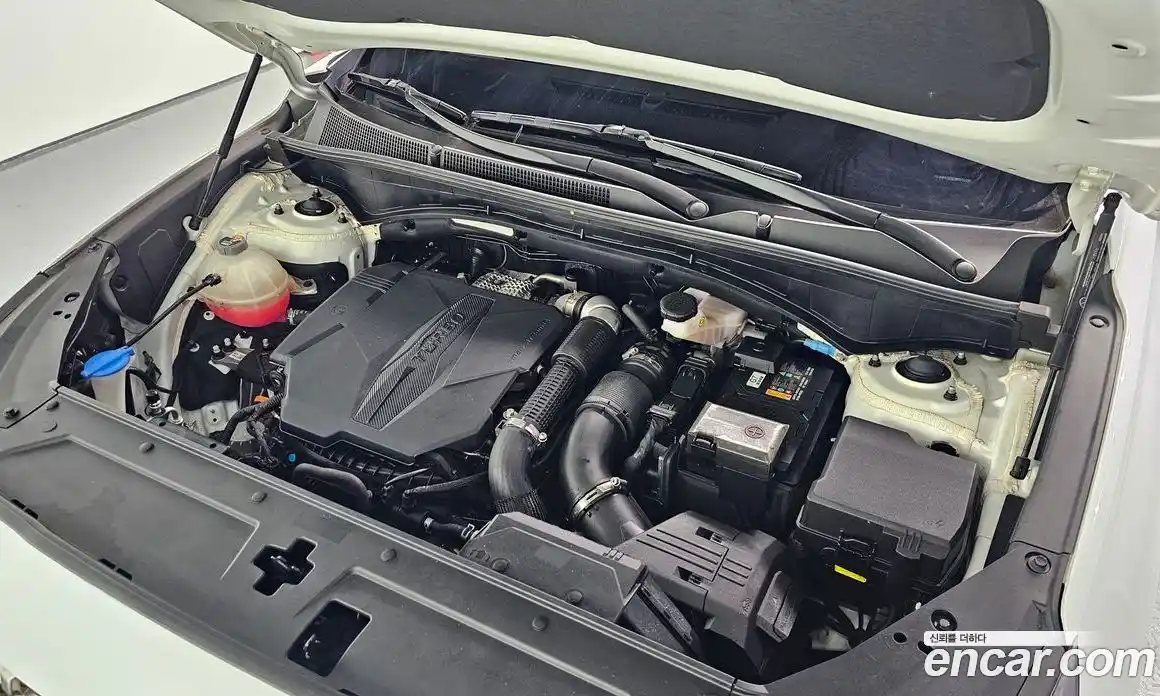 Hyundai Santa Fe 2021 2.5 Автомат в Москве № 127127, фото 15