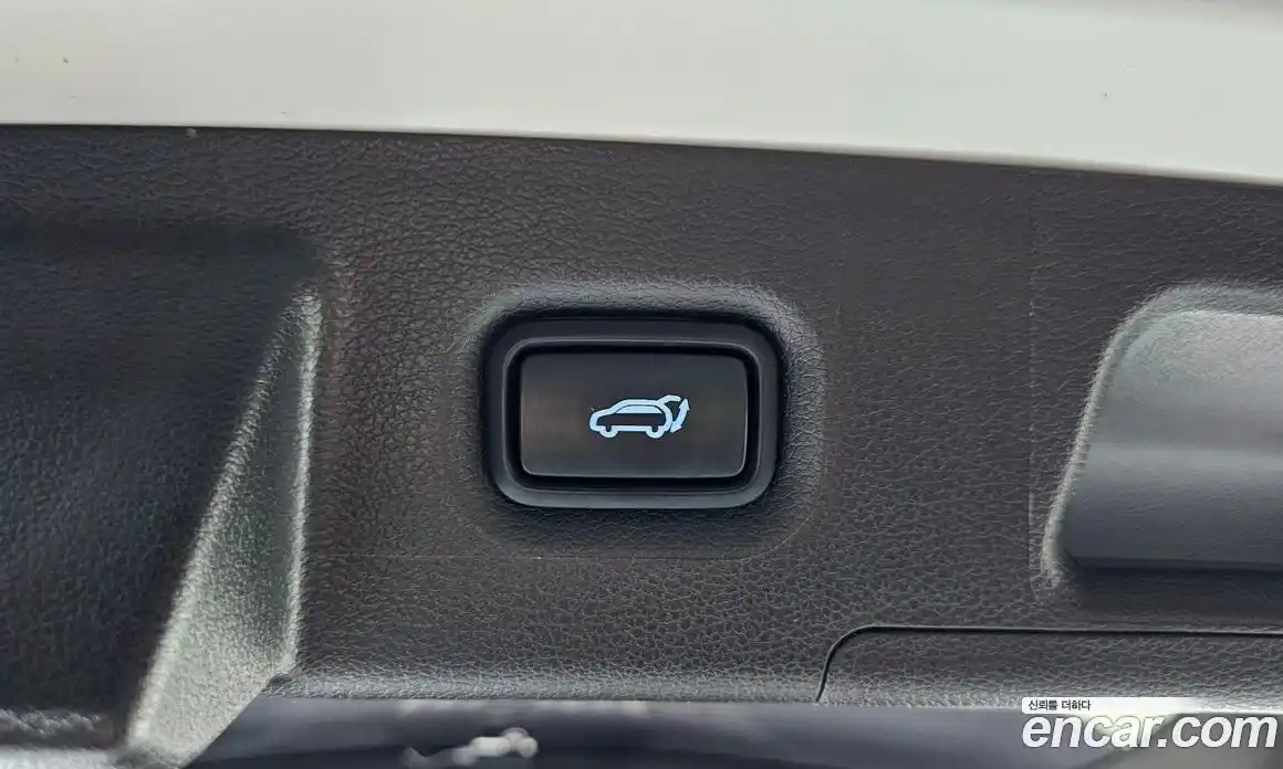 Hyundai Santa Fe 2021 2.5 Автомат в Москве № 127127, фото 4