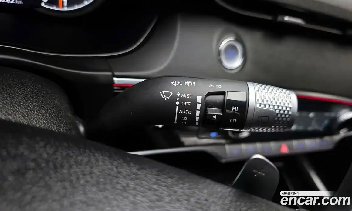 Genesis GV70 2024 2.5 Автомат в Москве № 128215, фото 12