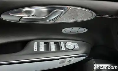 Genesis GV70 2024 2.5 Автомат в Москве № 128215, миниатюра 7