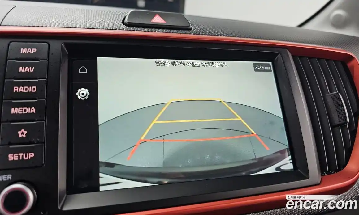 Kia Ray 2022 1.0 Автомат в Москве № 131544, фото 16