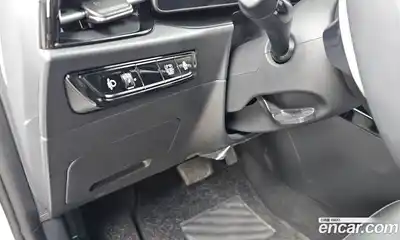 Kia Niro 2022 1.6 Автомат в Москве № 131548, миниатюра 11
