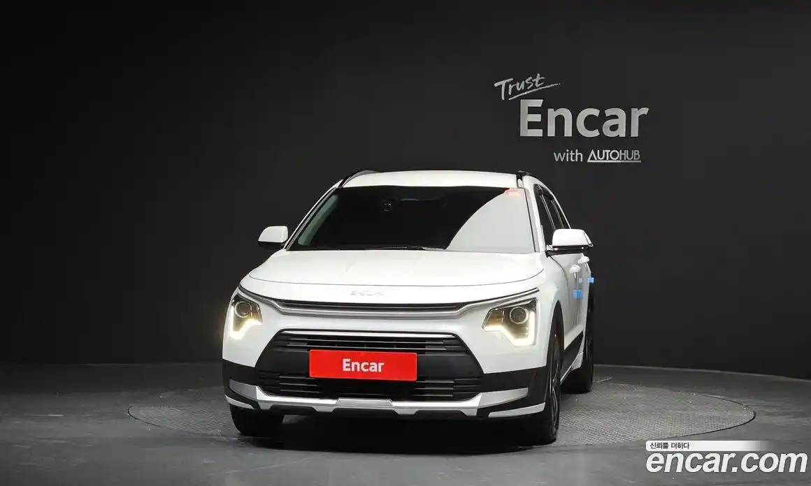 Kia Niro 2022 1.6 Автомат в Москве № 131548, фото 14