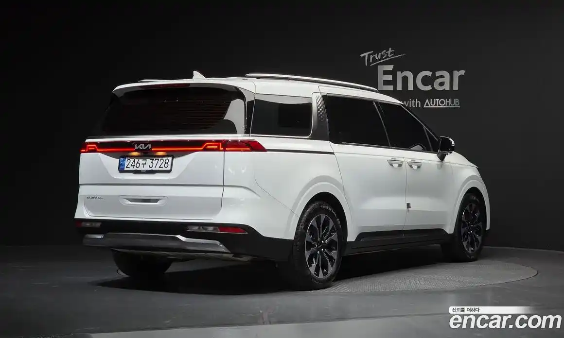 Kia Canival 2023 2.2 Автомат в Москве № 131798, фото 6