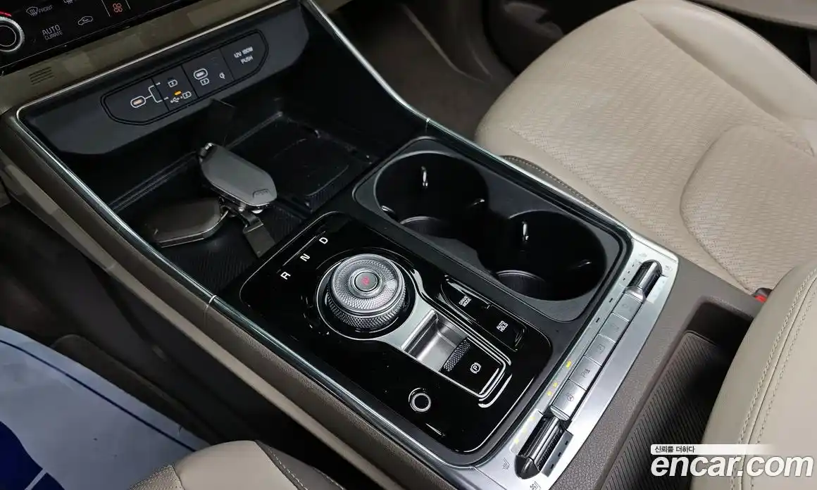 Kia Canival 2024 2.2 Автомат в Москве № 133122, фото 16