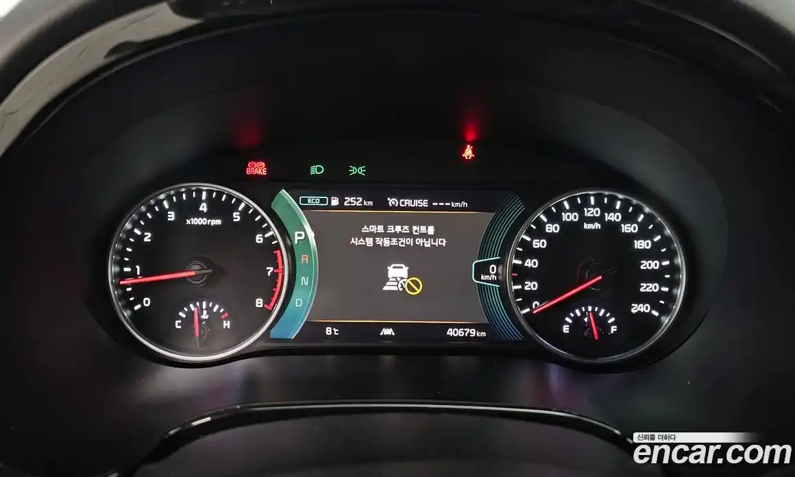 Kia Seltos 2023 1.6 Автомат в Москве № 133807, фото 1