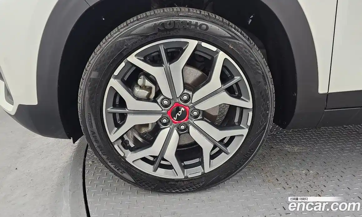 Kia Seltos 2023 1.6 Автомат в Москве № 133807, фото 15