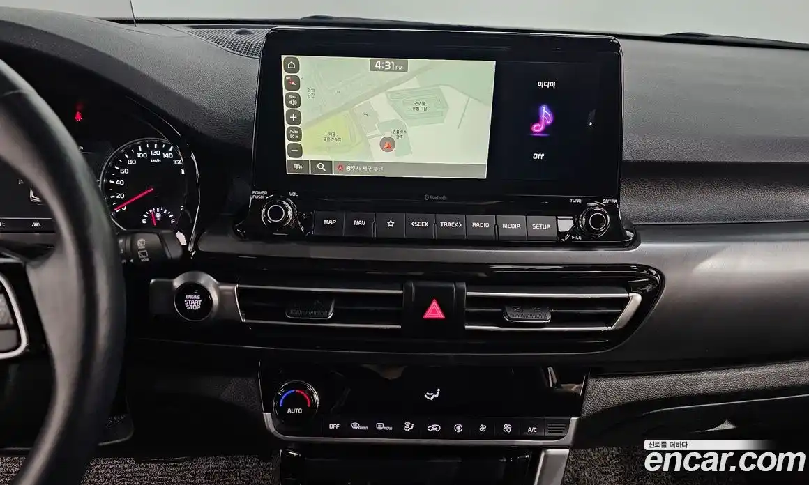 Kia Seltos 2023 1.6 Автомат в Москве № 133807, фото 7