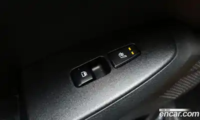 Kia Seltos 2023 1.6 Автомат в Москве № 133906, миниатюра 8