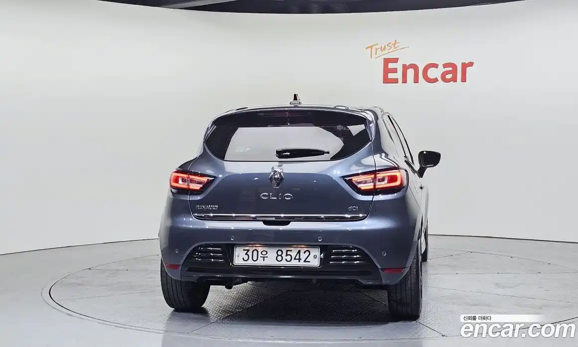 Renault Cilo 2018 1.5 Автомат в Москве № 137143, фото 14