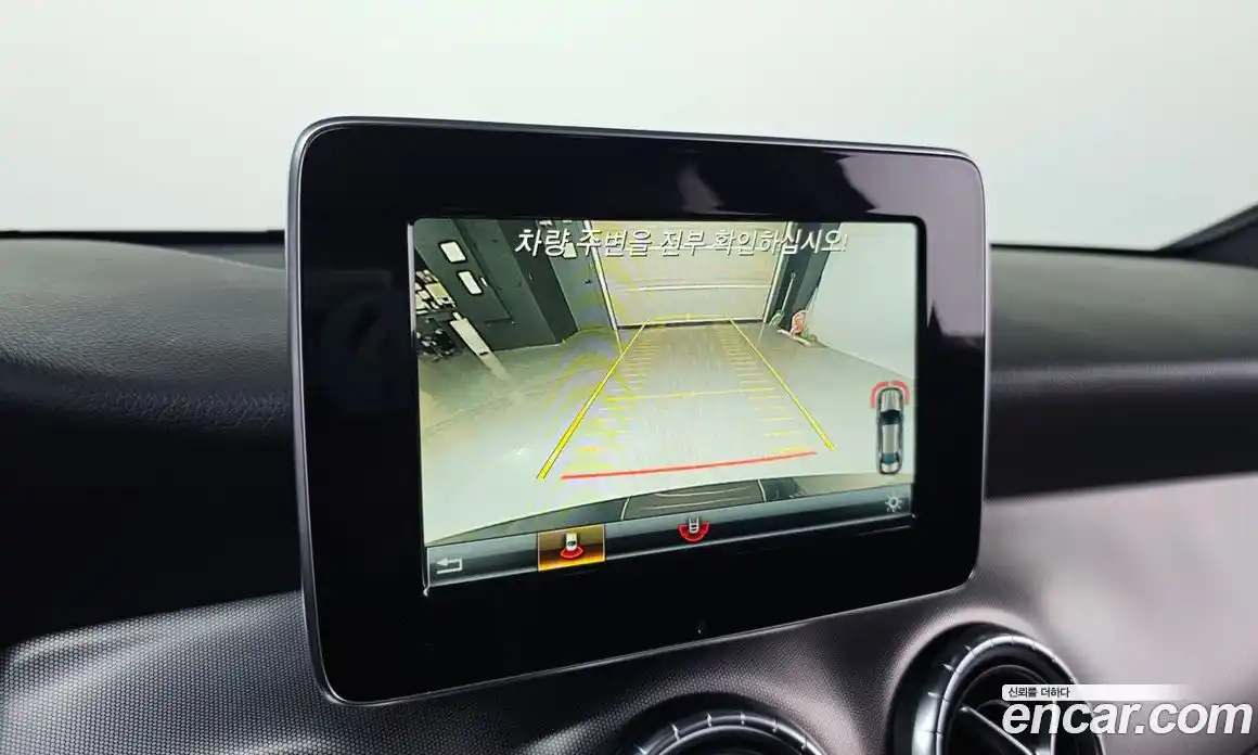 Mercedes-Benz CLA-Class 2018 2.0 Автомат в Москве № 137732, фото 11