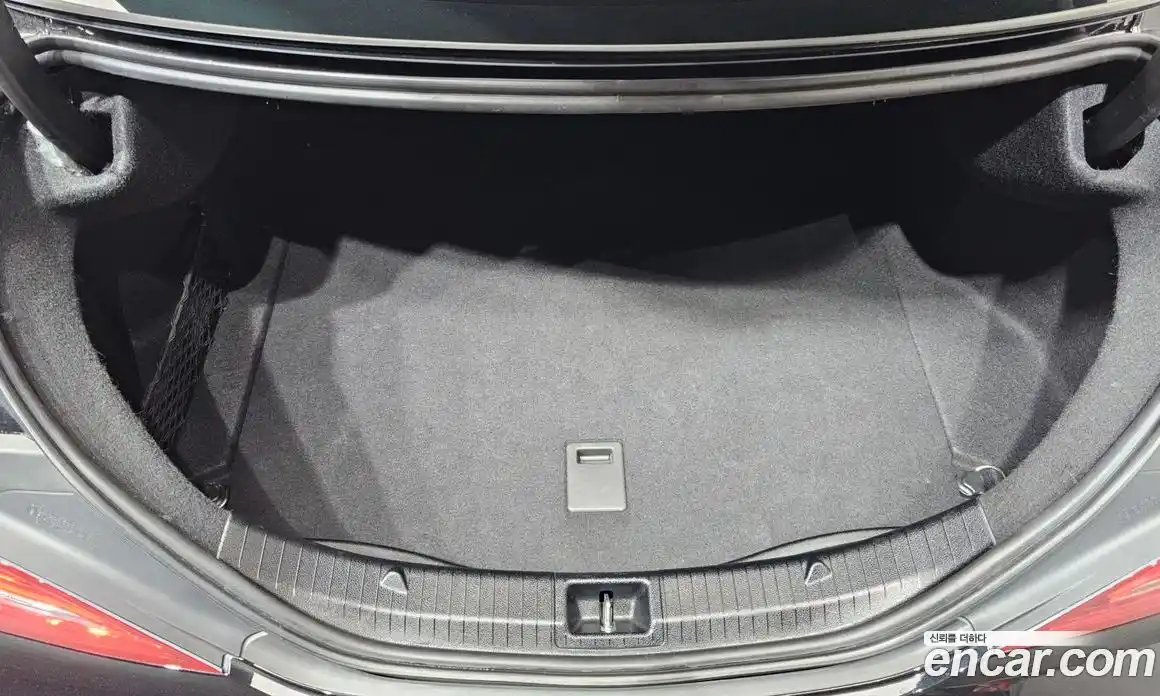 Mercedes-Benz CLA-Class 2018 2.0 Автомат в Москве № 137732, фото 16