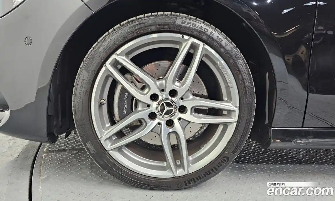 Mercedes-Benz CLA-Class 2018 2.0 Автомат в Москве № 137732, фото 17