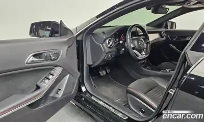 Mercedes-Benz CLA-Class 2018 2.0 Автомат в Москве № 137732, миниатюра 2