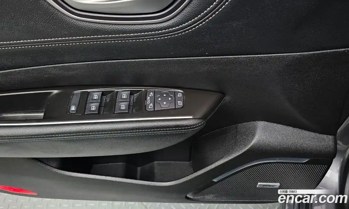 Renault SM6 2016 2.0 Автомат в Москве № 147883, фото 5