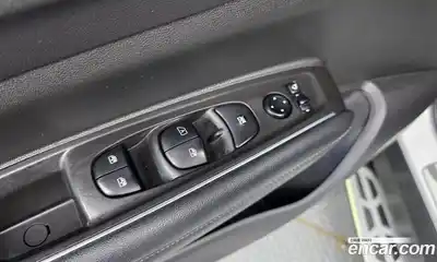 Renault QM6 2017 2.0 Автомат в Москве № 147975, миниатюра 11