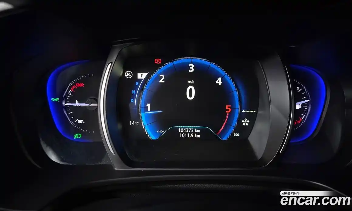 Renault QM6 2017 2.0 Автомат в Москве № 147975, фото 16