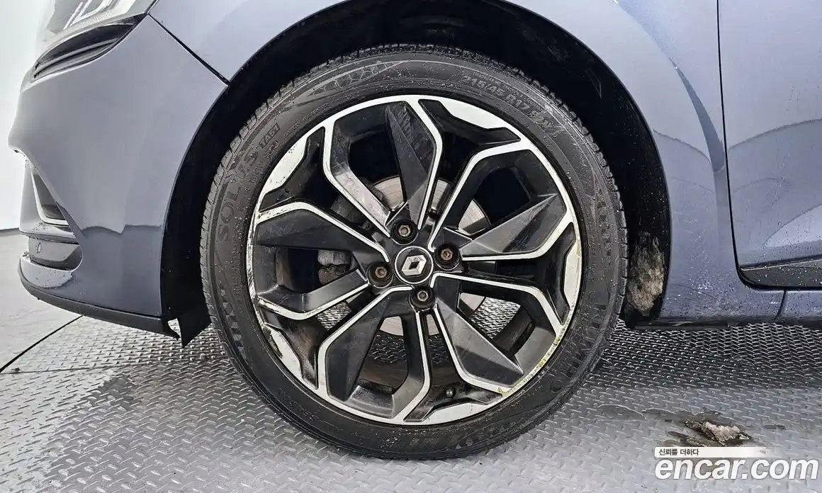 Renault Cilo 2019 1.5 Автомат в Москве № 148193, фото 1